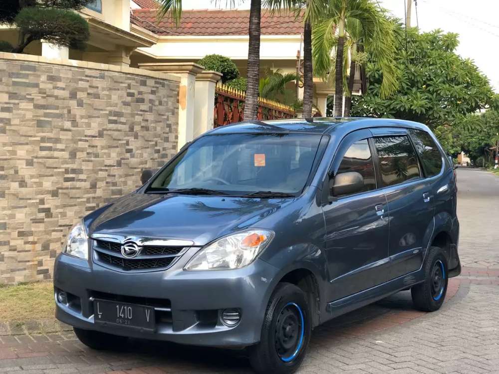 Daihatsu Xenia Li Deluxe