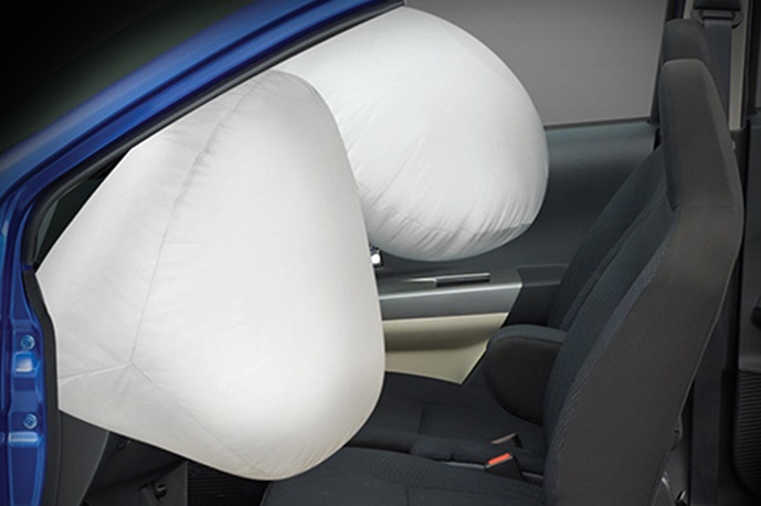 Fitur Keselamatan Daihatsu Sigra menyediakan Dual SRS Airbags, Immobilizer, Child Proof Door Lock dan sebagainya