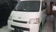Daihatsu Gran Max D 2012-3