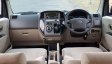 Daihatsu Luxio X 2012-3