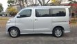 Daihatsu Luxio X 2012-4