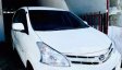 Daihatsu Xenia M DLX 2014-5