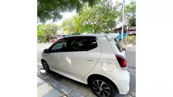 2020 Daihatsu Ayla R Deluxe Hatchback