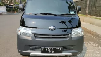 2021 Daihatsu Gran Max STD BOX Pick-up