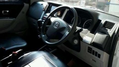 Daihatsu Luxio X 2016