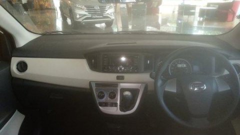Jual Mobil Daihatsu Sigra 2019