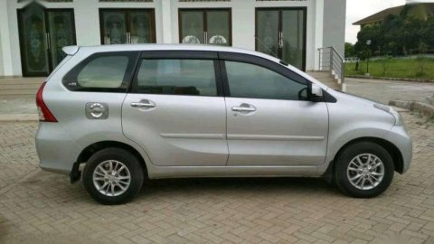 Daihatsu Xenia R 2012 dijual