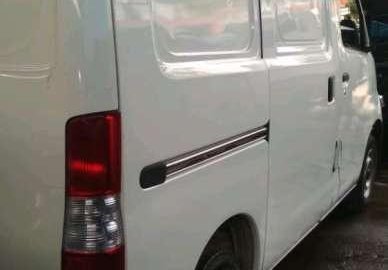 Jual Mobil Daihatsu Gran Max Blind Van 2012