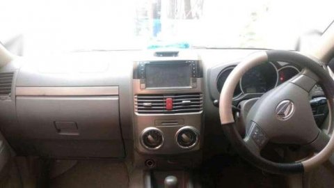 Jual mobil bekas Daihatsu Terios TX 2011 dengan harga murah