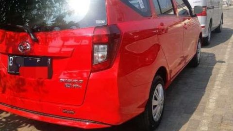 Jual Daihatsu Sigra 1.2 X 2019 mobil bekas