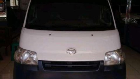 Jual Mobil Daihatsu Gran Max AC 2011