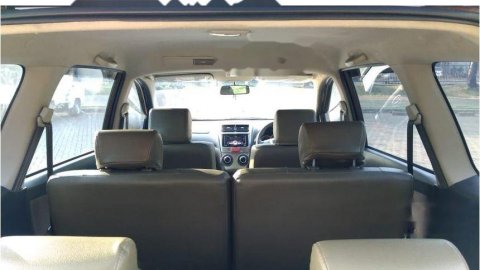 Jual Mobil  Daihatsu Xenia R 2016