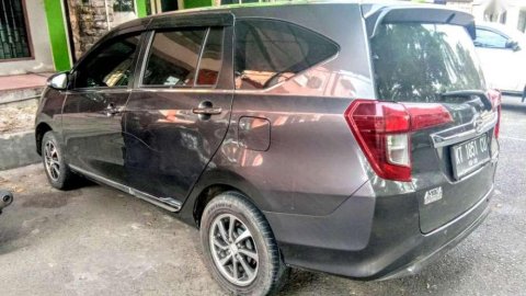 Mobil Daihatsu Sigra R 2017 dijual, Kalimantan Timur