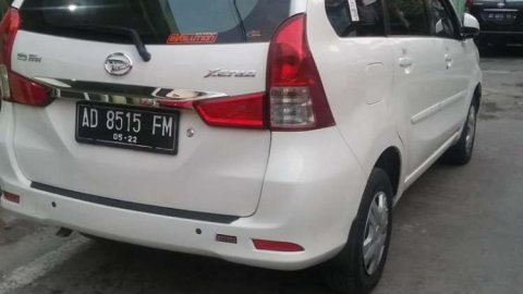 Jual mobil Daihatsu Xenia R 2017 terbaik, Jawa Tengah
