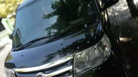 Jual Mobil Daihatsu Luxio X 2011