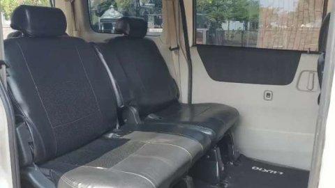 Daihatsu Luxio X 2014
