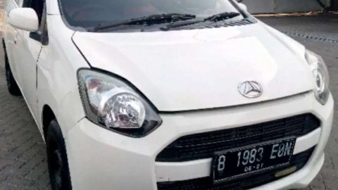 Jual Cepat Daihatsu Ayla M 2016 di Kalimantan Tengah 