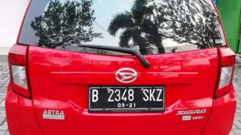 Jual mobil murah Daihatsu Sigra 1.0 M 2010 di Banten