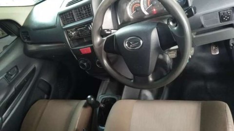 Jual Mobil Daihatsu Xenia D 2016