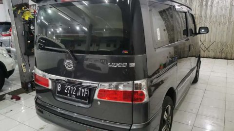 Daihatsu Luxio X 2018
