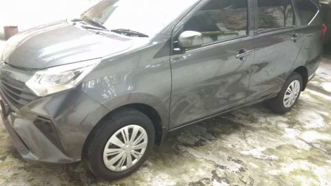 Jual Mobil Daihatsu Sigra M 2019