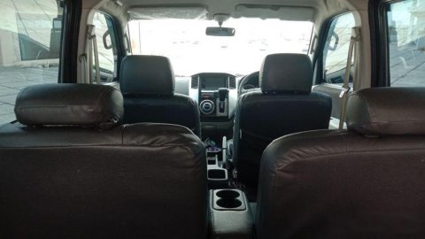 2016 Daihatsu Luxio X MPV