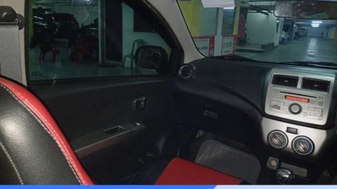 [OLX Autos] Daihatsu Ayla 2014 1.0 X A/T Bensin Abu-abu #Arjuna Tomang