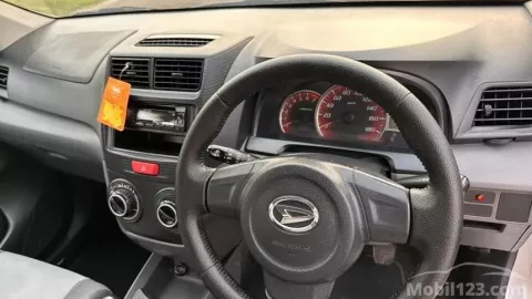 2015 Daihatsu Xenia D MPV